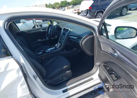 2016 Ford Fusion Se z USA, uszkodzony, nr VIN 3FA6P0HD9GR119226